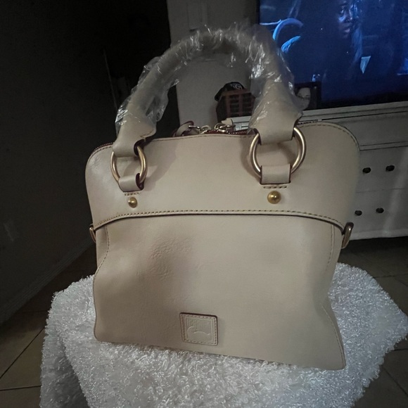 COPY - Dooney & Bourke Florentine Cameron - Picture 2 of 13